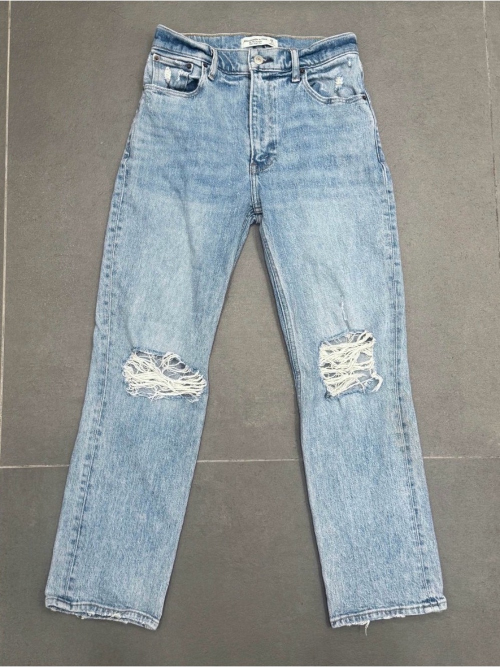 Abercrombie & Fitch Distressed Women’s Jeans